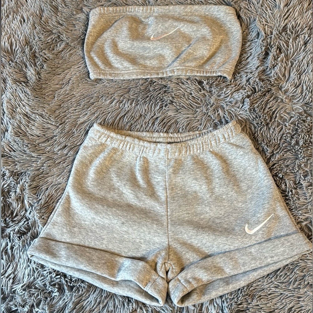 Women's Short set